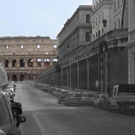 Relais Fori Imperiali Hotel Rome Exterior photo
